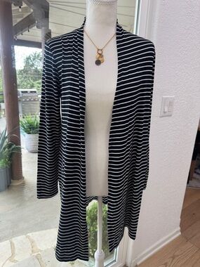 Black & White Striped Open Front Cardigan size xs